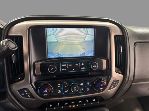 2018 GMC Sierra - Image 4