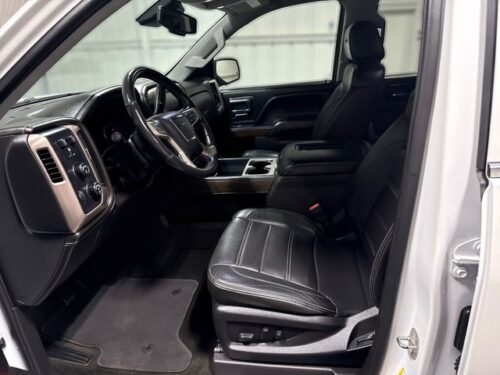 2018 GMC Sierra - Image 24