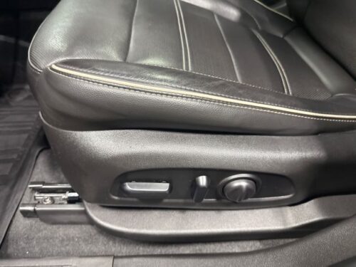 2018 GMC Acadia - Image 16