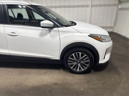 2022 NISSAN Kicks - Image 11