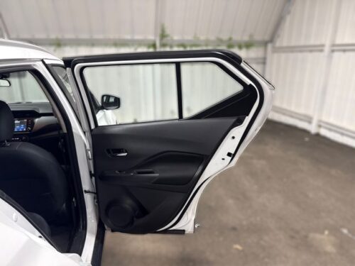 2022 NISSAN Kicks - Image 6