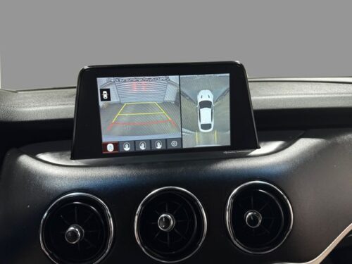 2021 KIA Stinger - Image 3