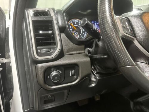 2021 RAM 1500 - Image 39