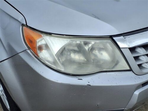 2012 SUBARU Forester - Image 17