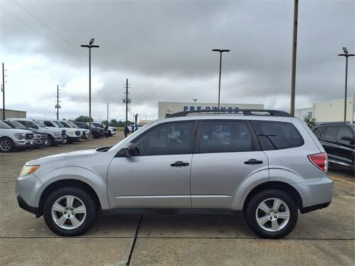 2012 SUBARU Forester - Image 19