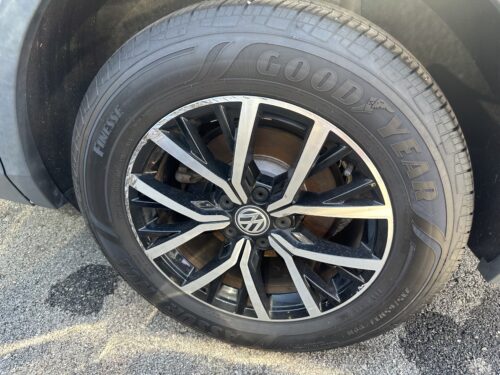 2021 VOLKSWAGEN Tiguan - Image 41