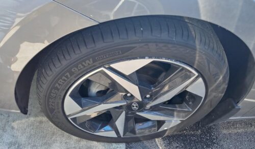 2023 HYUNDAI Elantra - Image 33