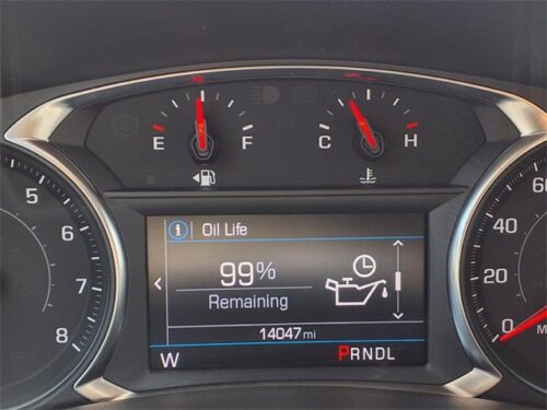 2023 CHEVROLET Equinox - Image 32