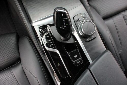 2023 BMW 530i - Image 26