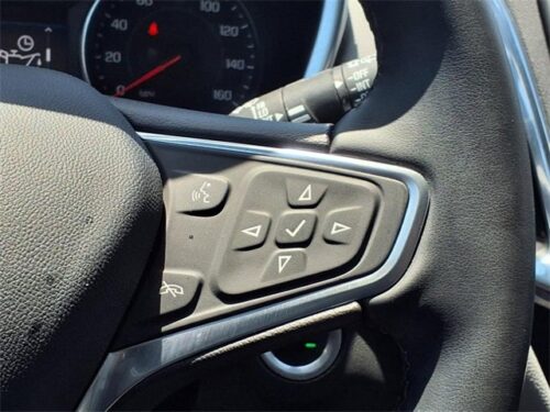 2023 CHEVROLET Equinox - Image 16