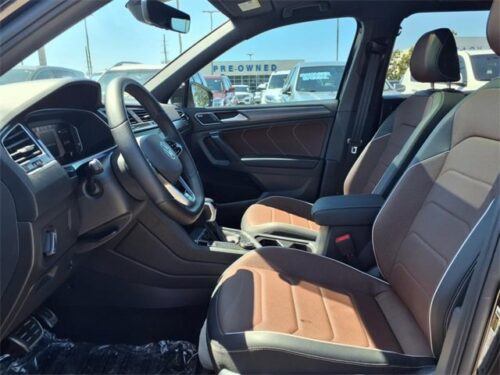 2024 VOLKSWAGEN Tiguan - Image 12