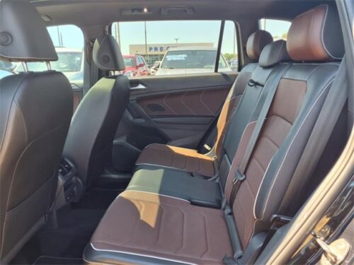 2024 VOLKSWAGEN Tiguan - Image 11