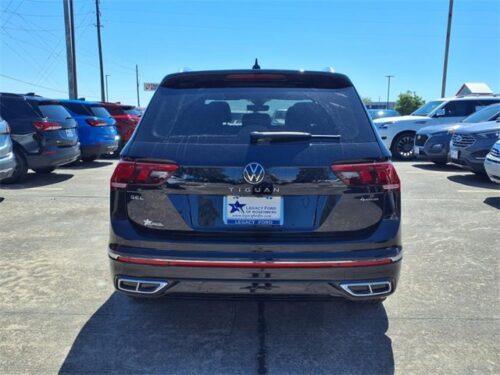 2024 VOLKSWAGEN Tiguan - Image 4