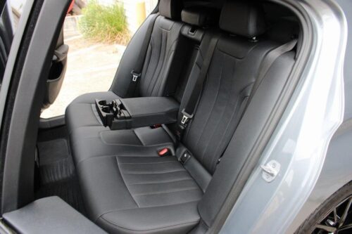 2023 BMW 530i - Image 13