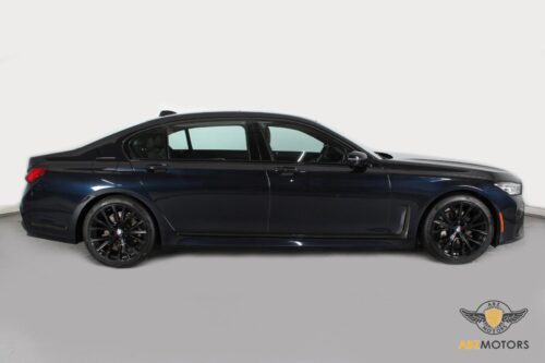 2021 BMW 740i - Image 34