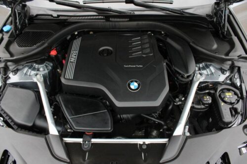 2023 BMW 530i - Image 4