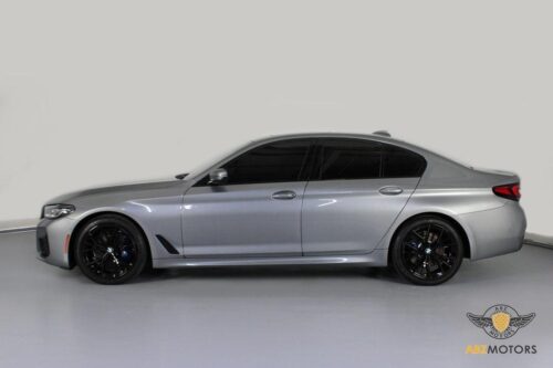 2023 BMW 530i - Image 37