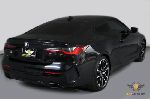 2021 BMW M440i - Image 31