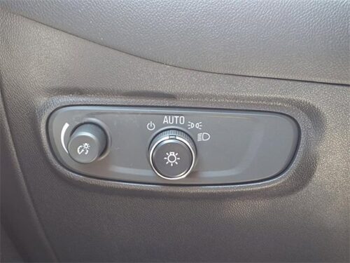 2023 CHEVROLET Equinox - Image 25