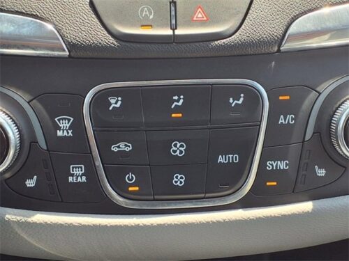 2023 CHEVROLET Equinox - Image 23
