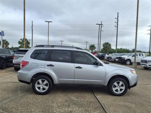 2012 SUBARU Forester - Image 5