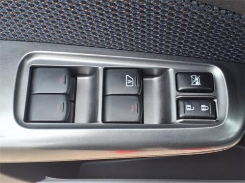 2012 SUBARU Forester - Image 4