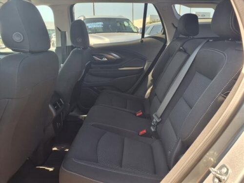 2024 GMC Terrain - Image 13