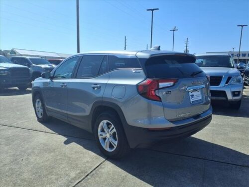 2024 GMC Terrain - Image 4