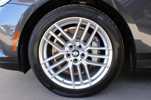 2024 BMW 530i - Image 3