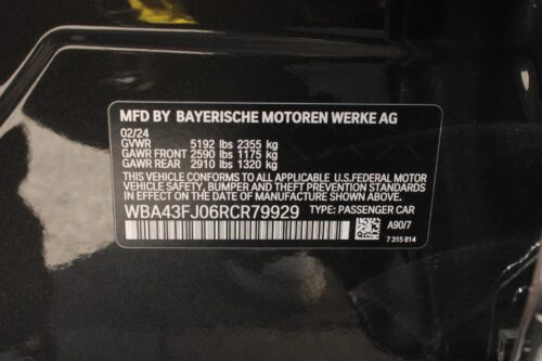2024 BMW 530i - Image 37
