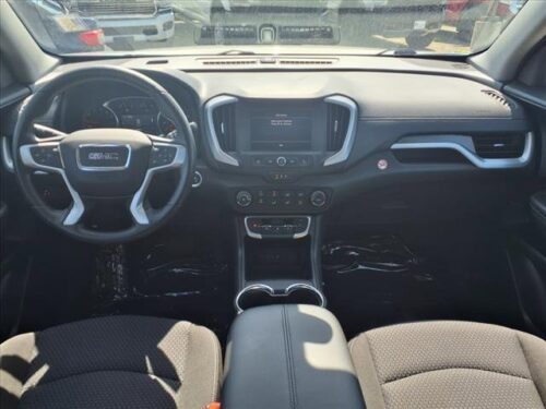 2024 GMC Terrain - Image 29