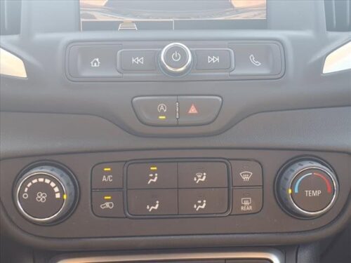 2024 GMC Terrain - Image 23