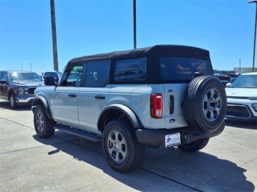 2022 FORD Bronco - Image 4