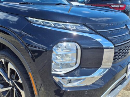 2024 MITSUBISHI Outlander - Image 9