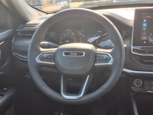 2023 JEEP Compass - Image 19