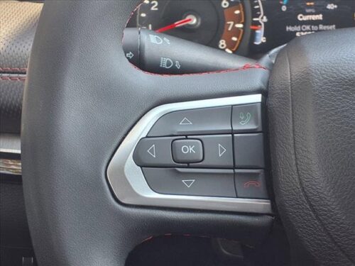 2023 JEEP Compass - Image 17