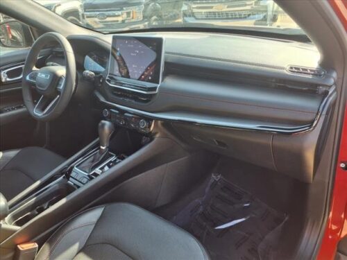 2023 JEEP Compass - Image 11