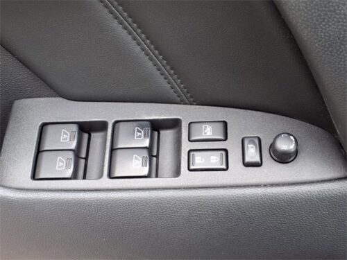 2013 INFINITI G37 - Image 22