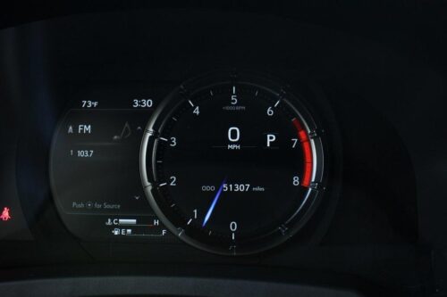 2021 LEXUS IS - Image 33
