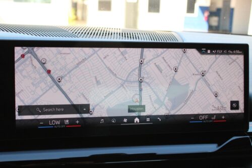 2024 BMW 530i - Image 20