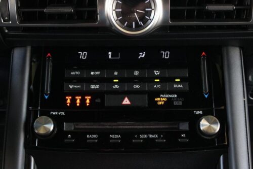2021 LEXUS IS - Image 16