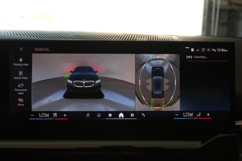 2024 BMW 530i - Image 18
