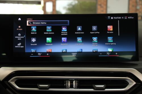 2024 BMW 330i - Image 19