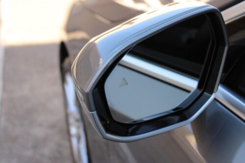 2024 BMW 530i - Image 12