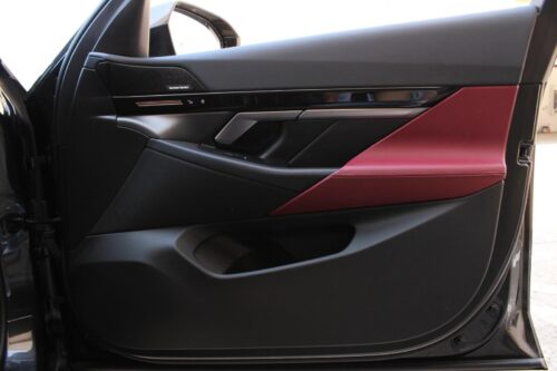 2024 BMW 530i - Image 10