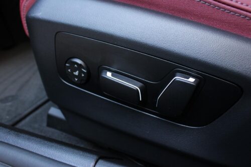 2024 BMW 530i - Image 8