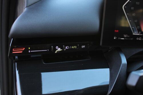 2024 BMW 530i - Image 7