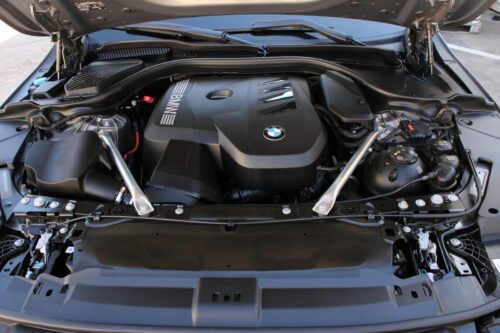 2024 BMW 530i - Image 6