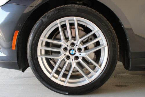 2024 BMW 530i - Image 3