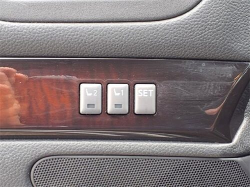 2013 INFINITI G37 - Image 23
